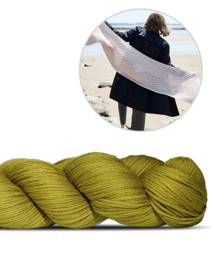 Tuch Miran | léger et spontané en Cheeky Merino Joy de Rosy Green Wool