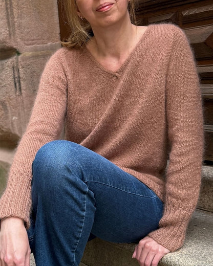 Momo Sweater | détails délicats aux poignets avec Sunday et Tynn Silk Mohair de Sandnes Garn