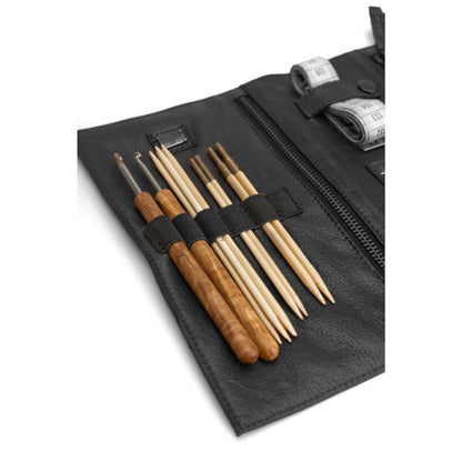 Jackie Nadeletui | for needles and essential accessories