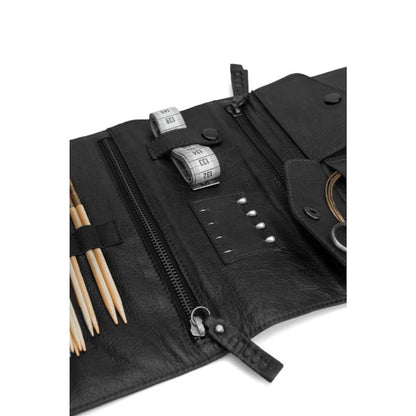 Jackie Nadeletui | for needles and essential accessories