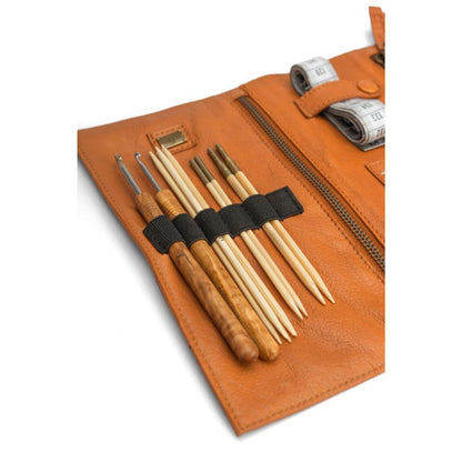 Jackie Nadeletui | for needles and essential accessories