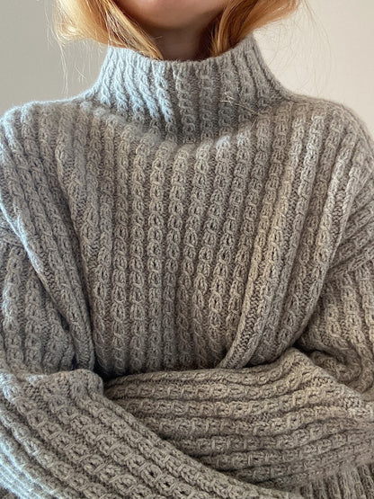 Sweater No. 19 | oversize Zopfmuster aus Heavy Merino von Knitting for Olive