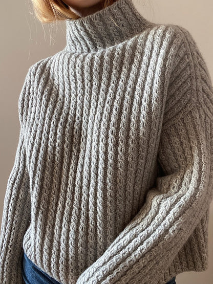 Sweater No. 19 | oversize Zopfmuster aus Heavy Merino von Knitting for Olive