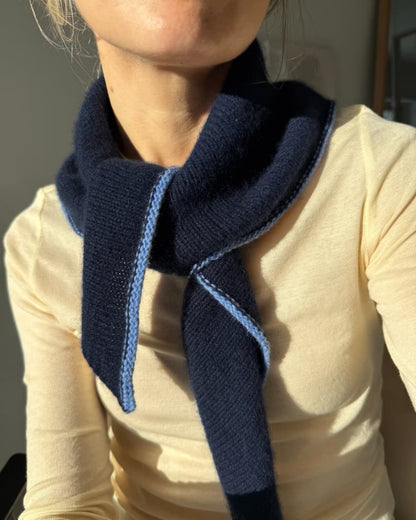 Uma Scarf | un foulard en cachemire doux et simple en cachemire classique de Cardiff