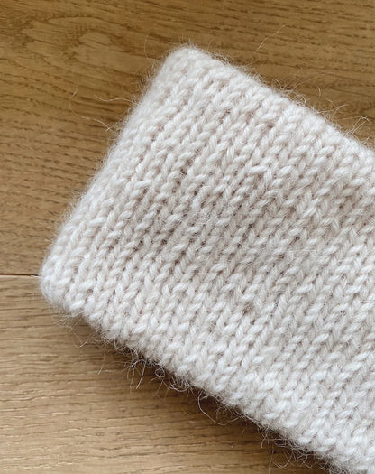 Joo Headband | schön minimalistisch mit Alpakka Ull und Tynn Silk Mohair von Sandnes Garn