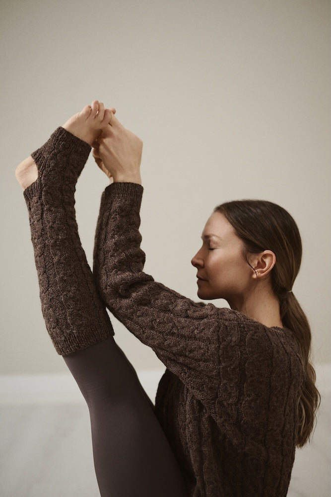 Chaussettes de yoga Hetki | délicat point de tresse en Nalle Alpaca de Novita