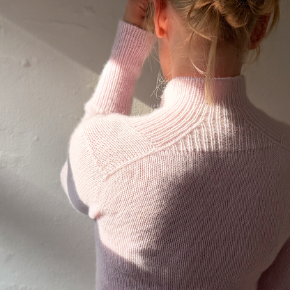 Arrow Blouse | meget flatterende og blød, strikket af Cashmere 6/28 fra Pascuali