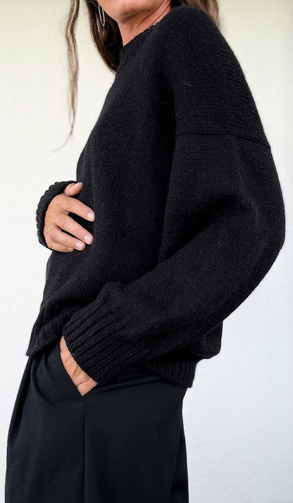 Refined Shoulder Sweater | afslappet elegant i Lovely Merino Treat fra Rosy Green Wool
