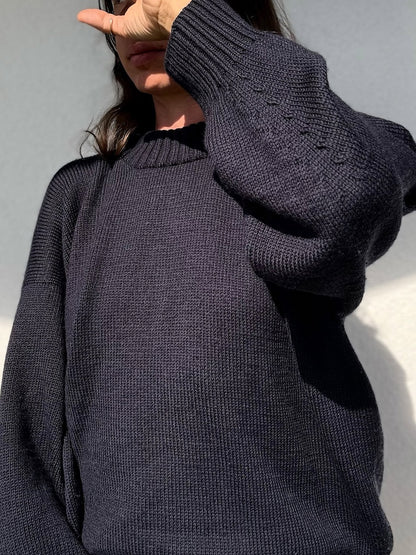 Refined Shoulder Sweater | afslappet elegant i Lovely Merino Treat fra Rosy Green Wool