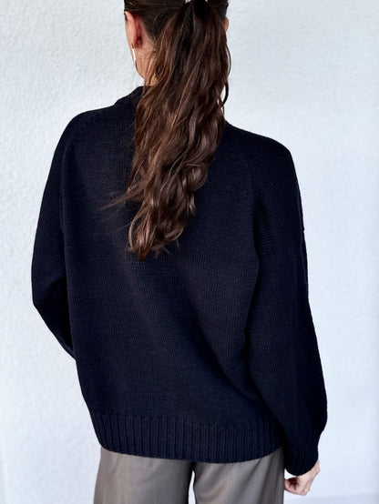 Refined Shoulder Sweater | afslappet elegant i Lovely Merino Treat fra Rosy Green Wool
