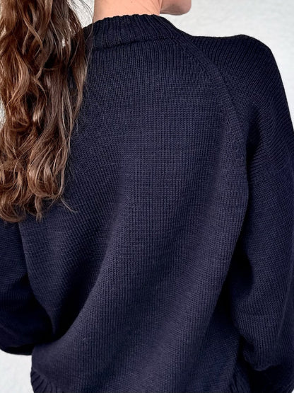 Refined Shoulder Sweater | afslappet elegant i Lovely Merino Treat fra Rosy Green Wool