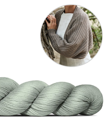 Open Horizon Bolero | super polyvalent, tricoté en Cheeky Merino Joy de Rosy Green Wool