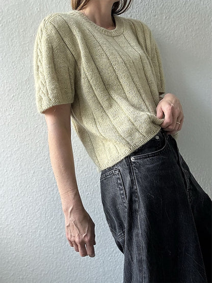 Braidy Loop Tee | bezaubernde Schulter mit Zopfmuster aus Cotton Merino und Soft Silk Mohair von Knitting for Olive