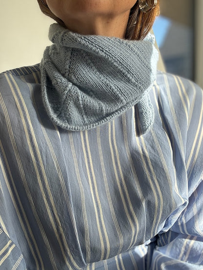Flow Loop Scarf | écharpe en cachemire délicat de Cardiff Classic Cashmere