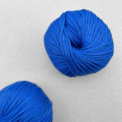 Maximo | cuddly soft and fluffy thick merino yarn 