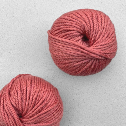 Maximo | cuddly soft and fluffy thick merino yarn 