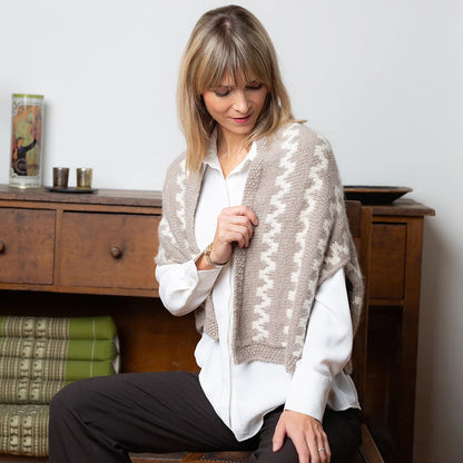 Zigzag Cape | norsk mønster i babyalpaca Los Andes
