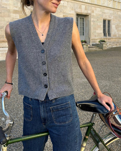 Toni Vest | Gilet décontracté en Double Sunday de Sandnes Garn