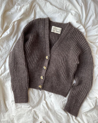 Agnete Cardigan | classic cardigan in patent pattern with Tynn Peer Gynt and Tynn Silk Mohair by Sandnes Garn 