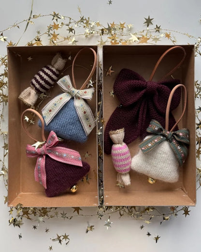 Clochette de Noël | une décoration d'intérieur délicate avec Sunday et Tynn Silk Mohair de Sandnes Garn