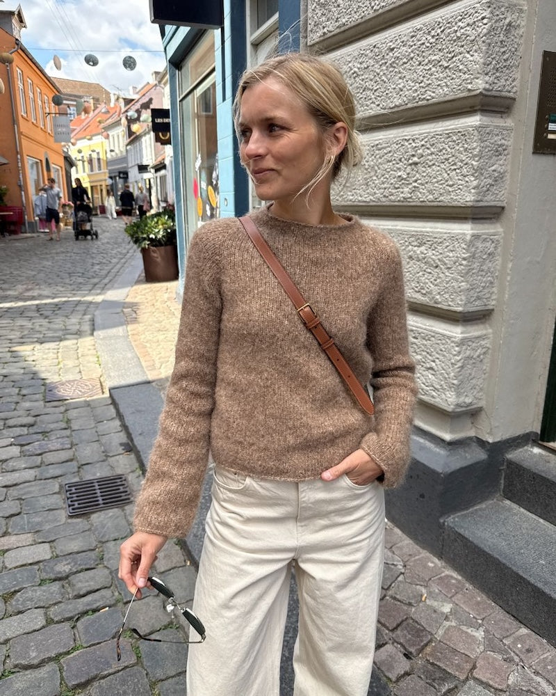 PetiteKnit Ivy Sweater mit Poppy von Sandnes Garn 4