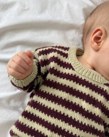 Pull Otto Bébé | rayures joyeuses en Sunday de Sandnes Garn