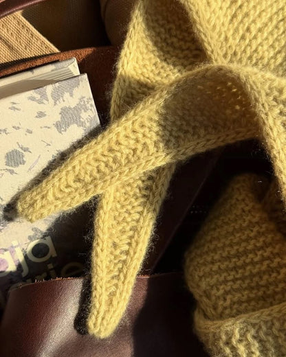 Sophie Scarf | écharpe décontractée en cachemire de tous les jours en Cardiff Cashmere Classic