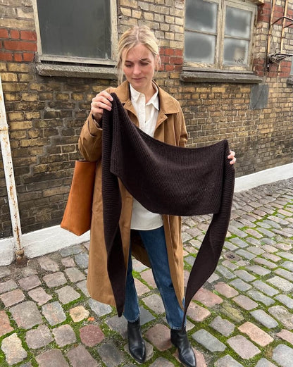 Sophie-huivi - Far | rento suosikki Woolfolkin Far-mallistosta