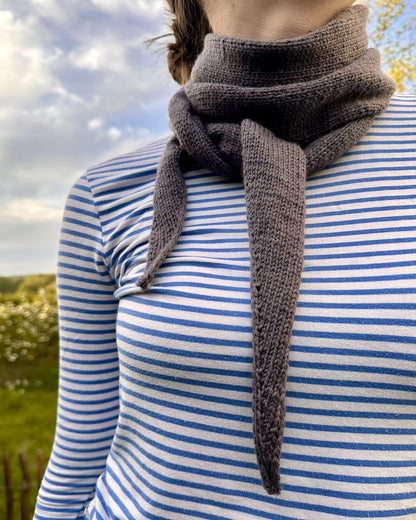La couverture la plus simple du monde | souple et décontractée en Cheeky Merino Joy de Rosy Green Wool