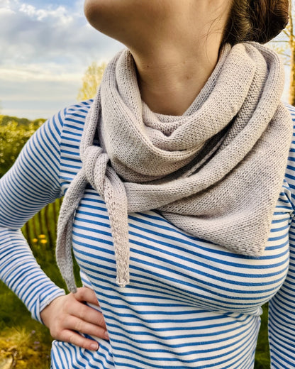 La couverture la plus simple du monde | souple et décontractée en Cheeky Merino Joy de Rosy Green Wool