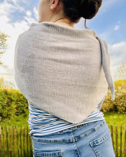 La couverture la plus simple du monde | souple et décontractée en Cheeky Merino Joy de Rosy Green Wool