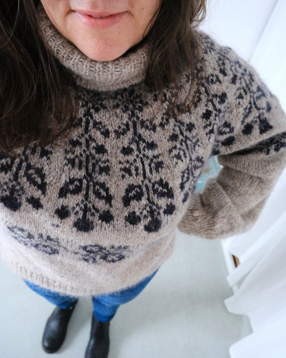 Chandail Blueberry | Motif de baies en Plötulopi et Tynn Silk Mohair