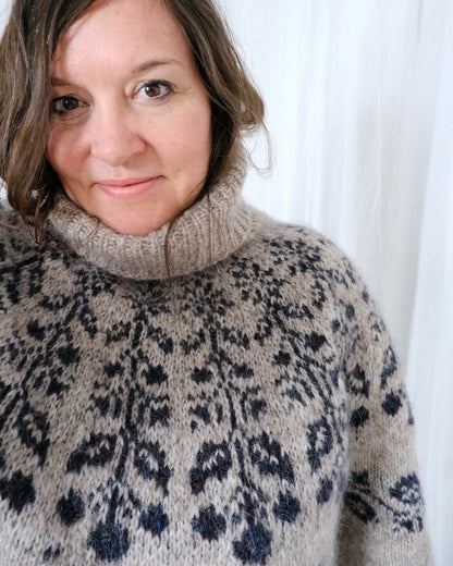 Chandail Blueberry | Motif de baies en Plötulopi et Tynn Silk Mohair