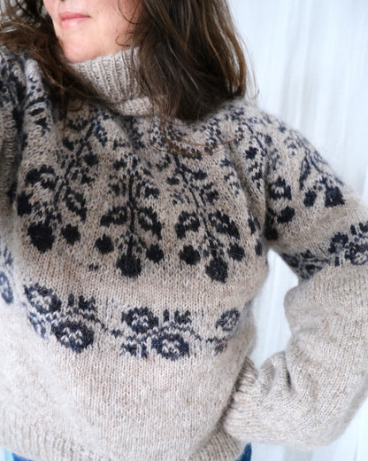 Chandail Blueberry | Motif de baies en Plötulopi et Tynn Silk Mohair