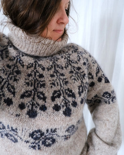 Chandail Blueberry | Motif de baies en Plötulopi et Tynn Silk Mohair