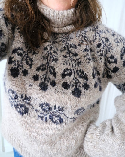 Chandail Blueberry | Motif de baies en Plötulopi et Tynn Silk Mohair