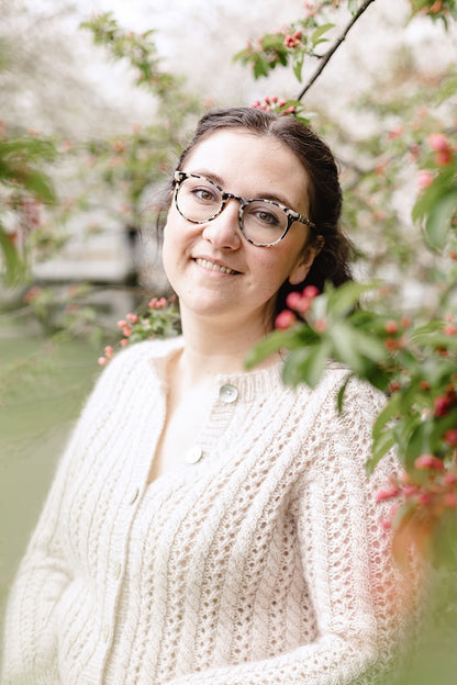 Cathy Cardigan | ravissant motif en dentelle en mérinos et Soft Silk Mohair de Knitting for Olive