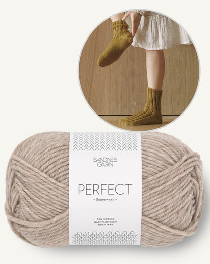 Chaussettes côtelées - avec patron gratuit | super facile avec Perfect de Sandnes Garn