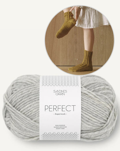 Chaussettes côtelées - avec patron gratuit | super facile avec Perfect de Sandnes Garn