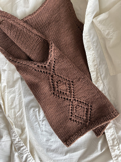 Romy Top | avec motif ajouré latéral en Pure Silk de Knitting for Olive