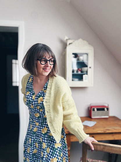 Gween Cardigan | classique, style club de lecture, en fil Peer Gynt de Sandnes Garn