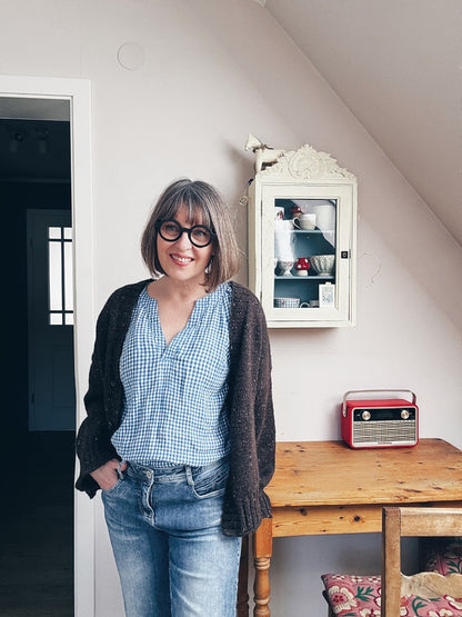Gween Cardigan | classique, style club de lecture, en fil Peer Gynt de Sandnes Garn