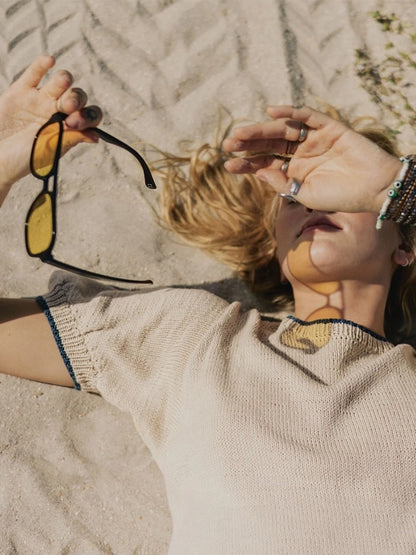 Molly Tee | with delicate contrast edges from Mandarin Petit by Sandnes Garn