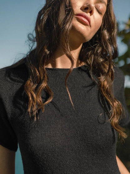 Robe Milly | sobriété en alpaga et soie luxueux de Sandnes Garn
