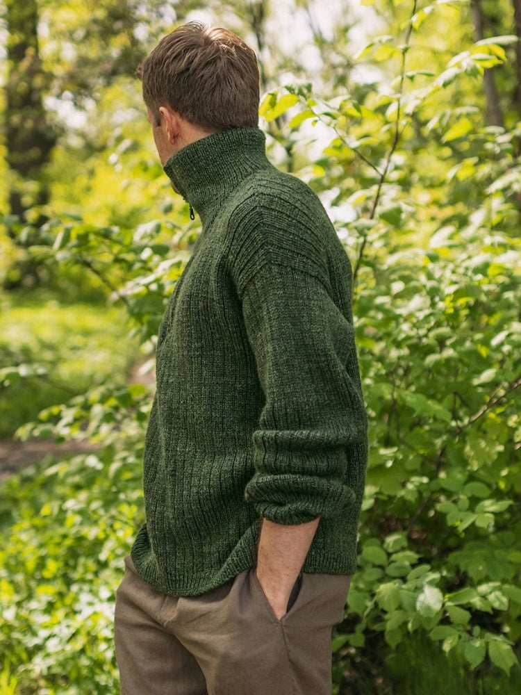 Sandnes 25_4 Tarjei Sweater Man mit Tynn Peer Gynt 7