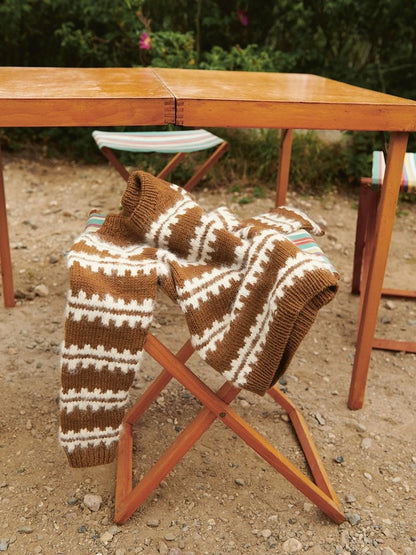 Ridge Sweater Sandnes 2506 | rayures moelleuses en Double Sunday et Borstet Alpakka