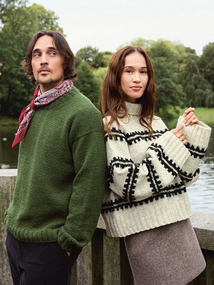 Ridge Sweater | rayures détaillées en satin de Sandnes Garn