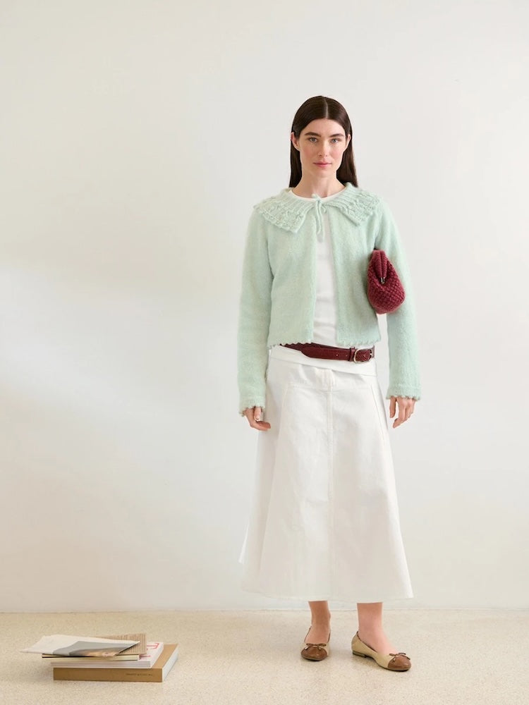 Lilly Blouse | fine cardigan with wide collar made from Alpakka Folgetrad and Tynn Silk Mohair by Sandnes Garn