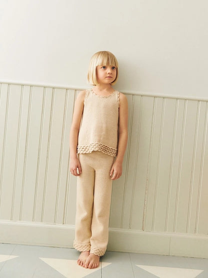 Roselyn Set Junior | fantastische Rüschen aus Mandarin Petit von Sandnes Garn