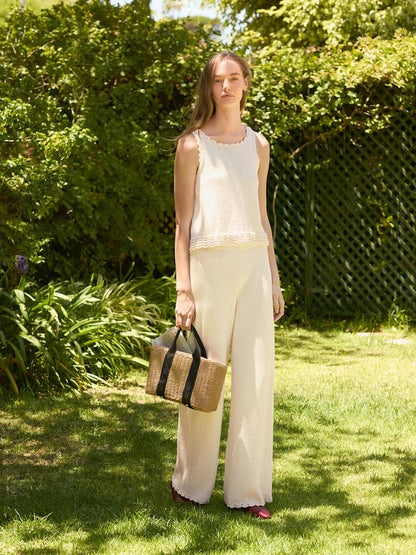 Roselyn Top | delicate wave edges made from Tynn Line by Sandnes Garn